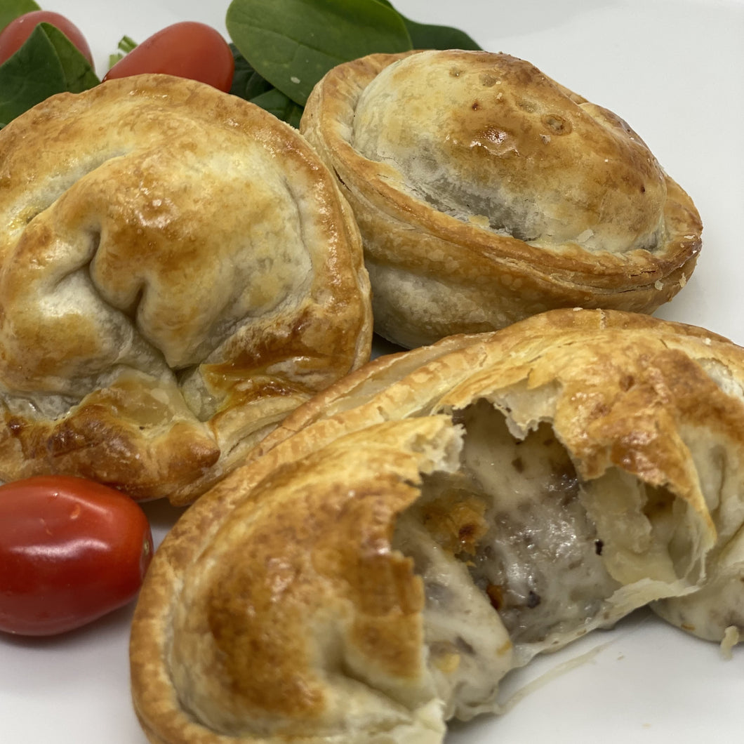 Mushroom empanadas parbaked