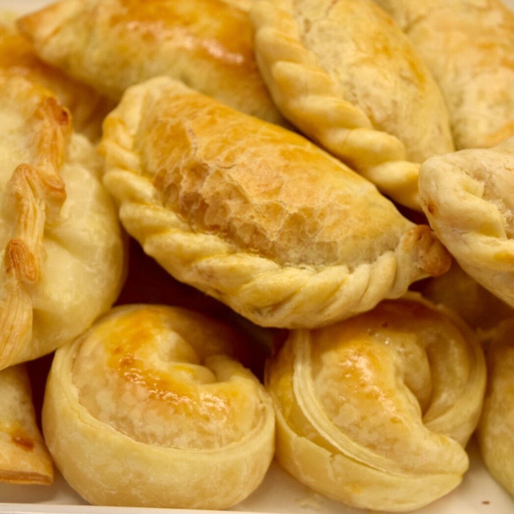 VGT Assorted **vegetarian** empanadas parbaked x12